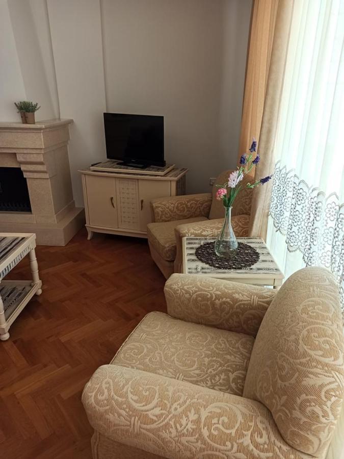 Apartamento Golden Mirror In Kavala Exterior foto